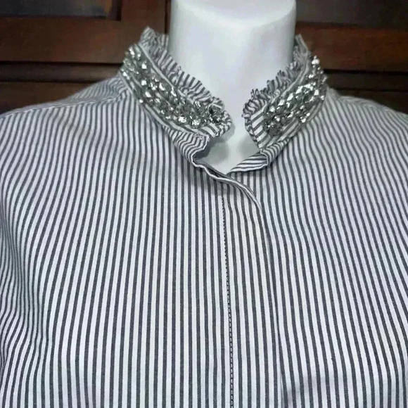 Elle Button Down Shirt Women’s Size 12 / Stripes w/ Rhinestone Neck - Picture 2 of 15